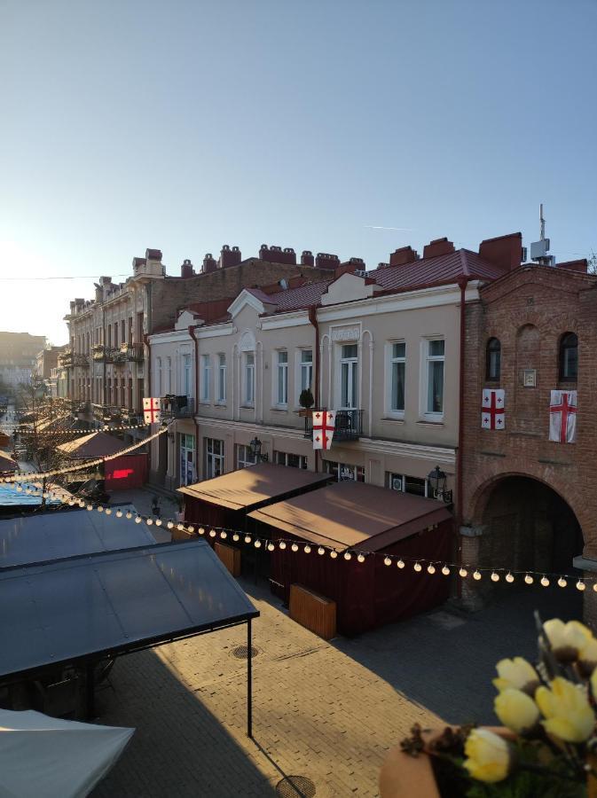 Tbilicity Hotel Tbilisi Exterior photo